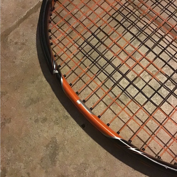 Wilson Hyperion Power 1 Tennis Racket - 4 1/2Inch Grip - Picture 5 of 5